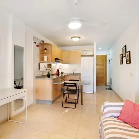 Residencial En شقة El Médano